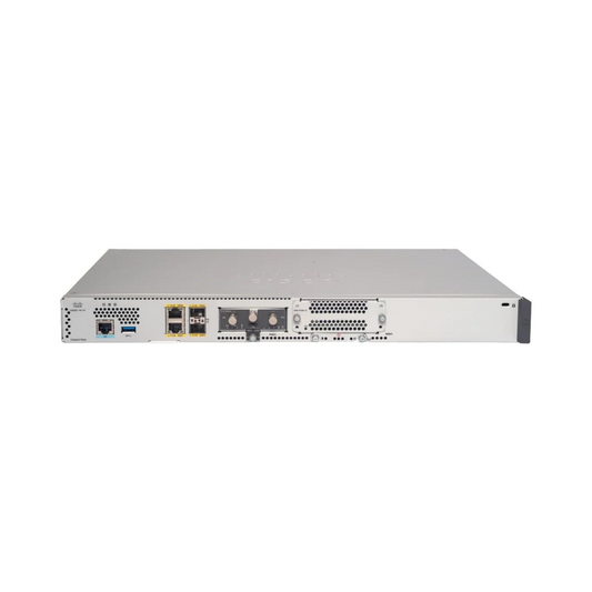 SD-WAN architecture diagram with Cisco C8200L-1N-4T edge platform